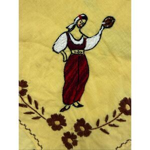 6pc Vintage Embroidered Folk Art Yellow 4 Napkins 2 Small Table Linens